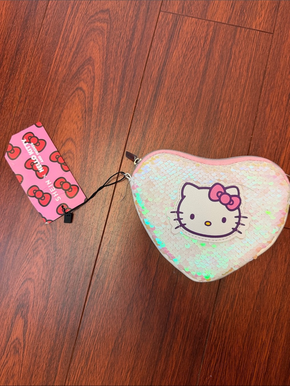 Hello Kitty Iridescent Sequin Heart Pouch - White & Pink